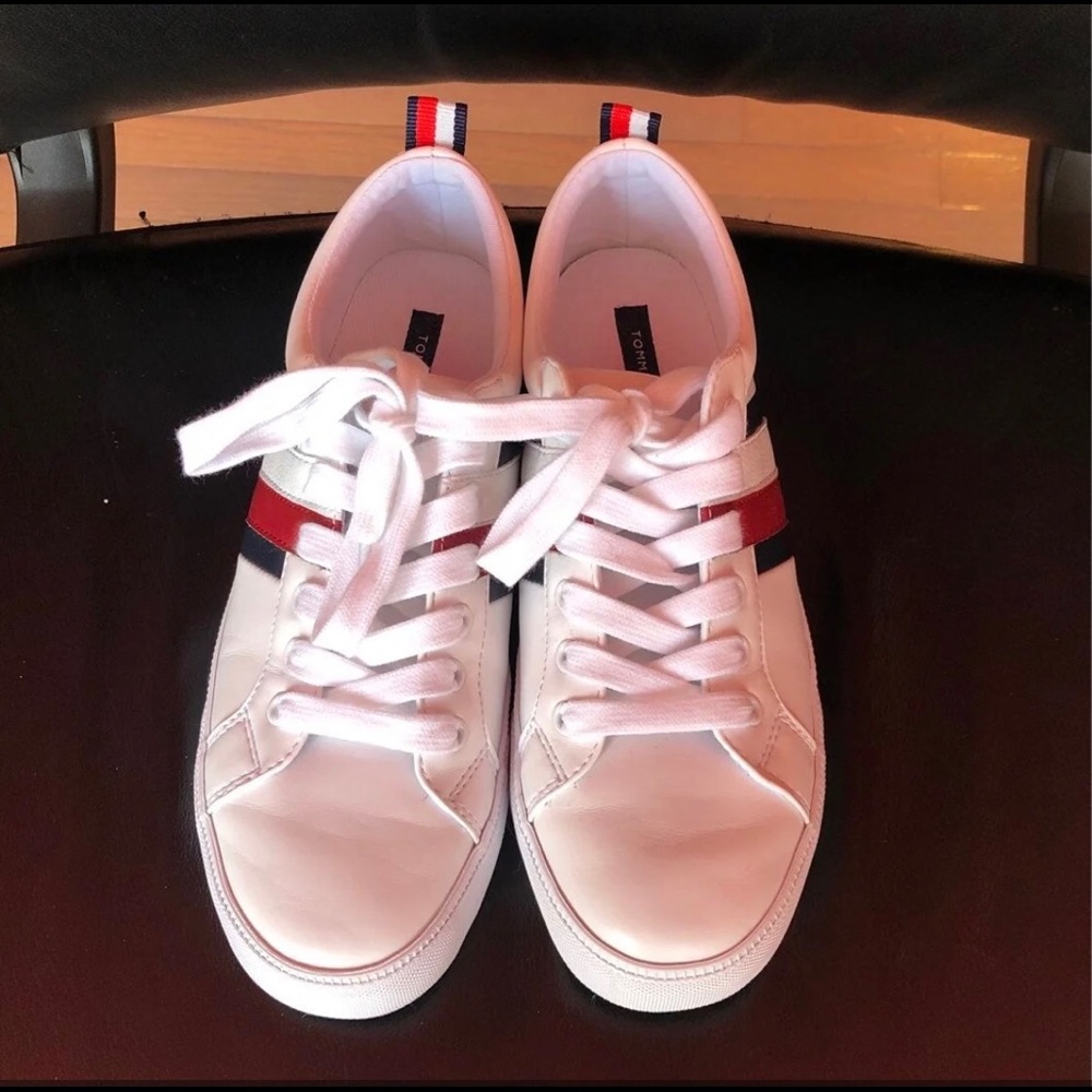 Tommy Hilfiger sneakers